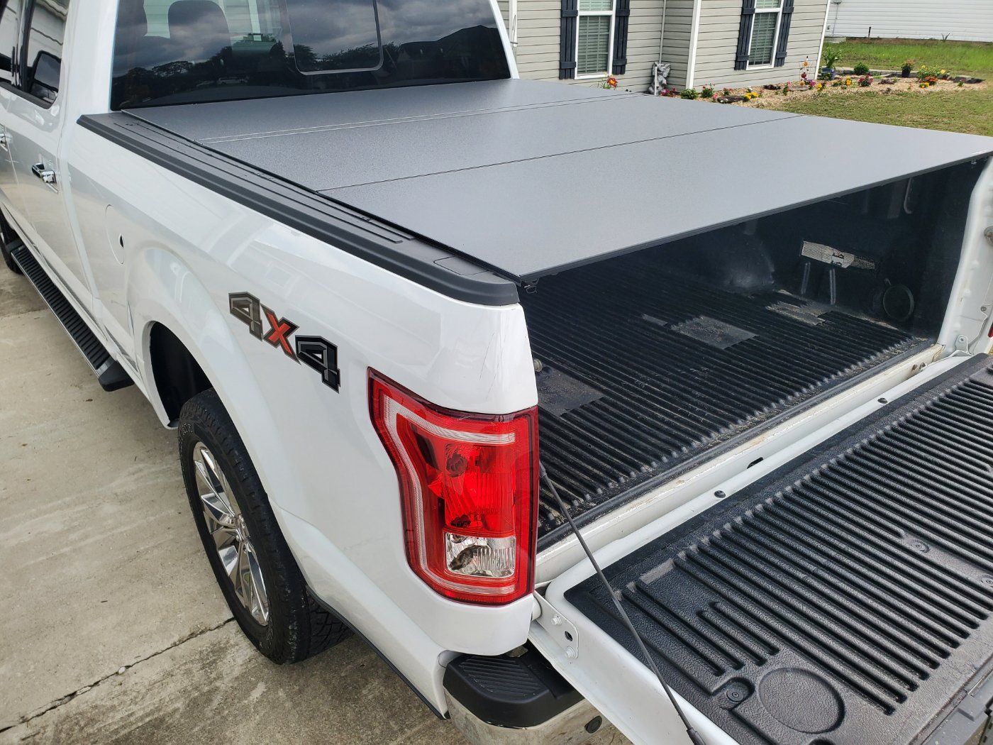 F150 Weathertech Alloycover Hard Tri Fold Tonneau Cover