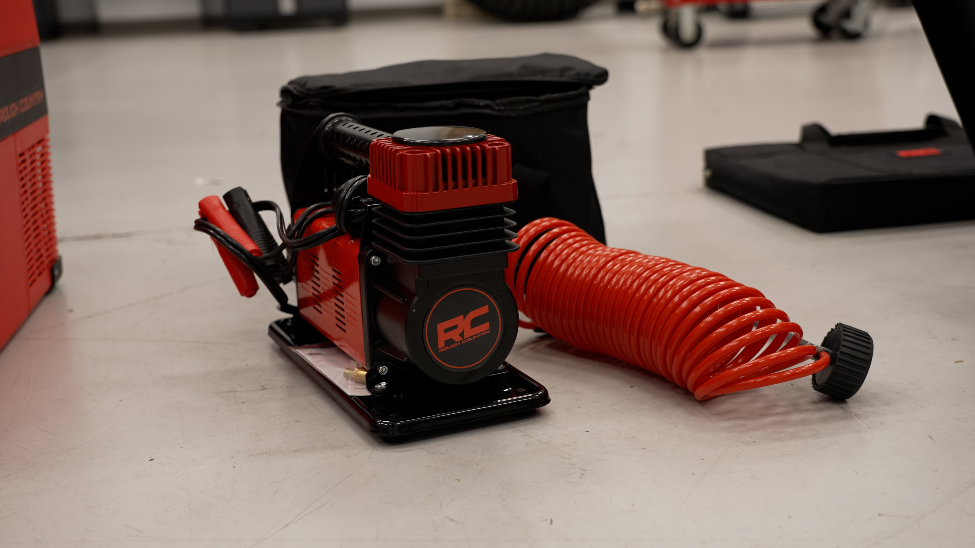 Rough Country 5.65 CFM air compressor