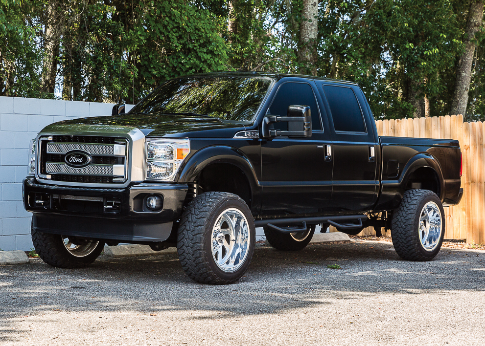 2011-2016-f250-with-lift-kit-and-side-steps.JPG
