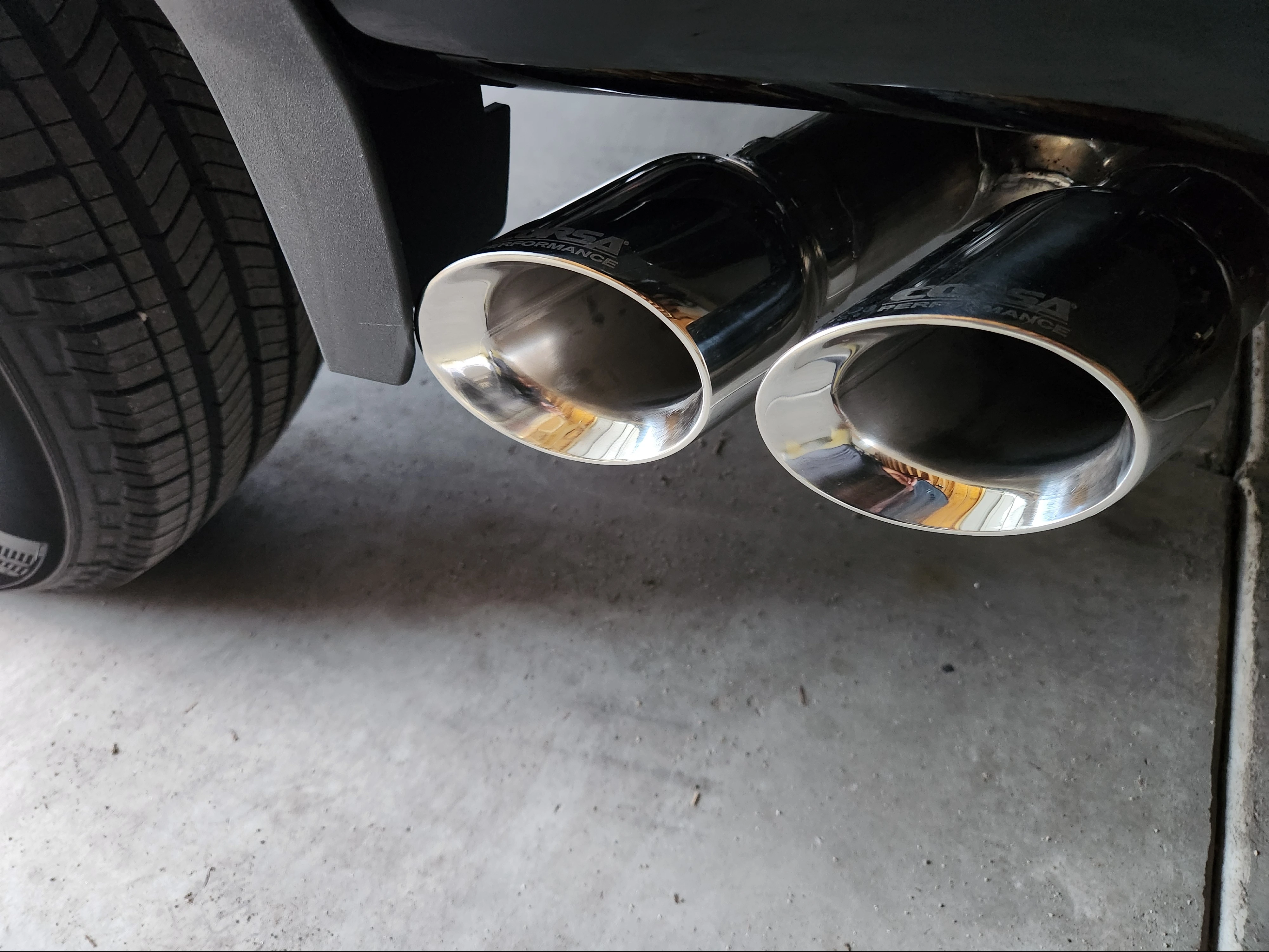 Carven Exhaust Sierra Progressive Series Dump Style Single Exhaust