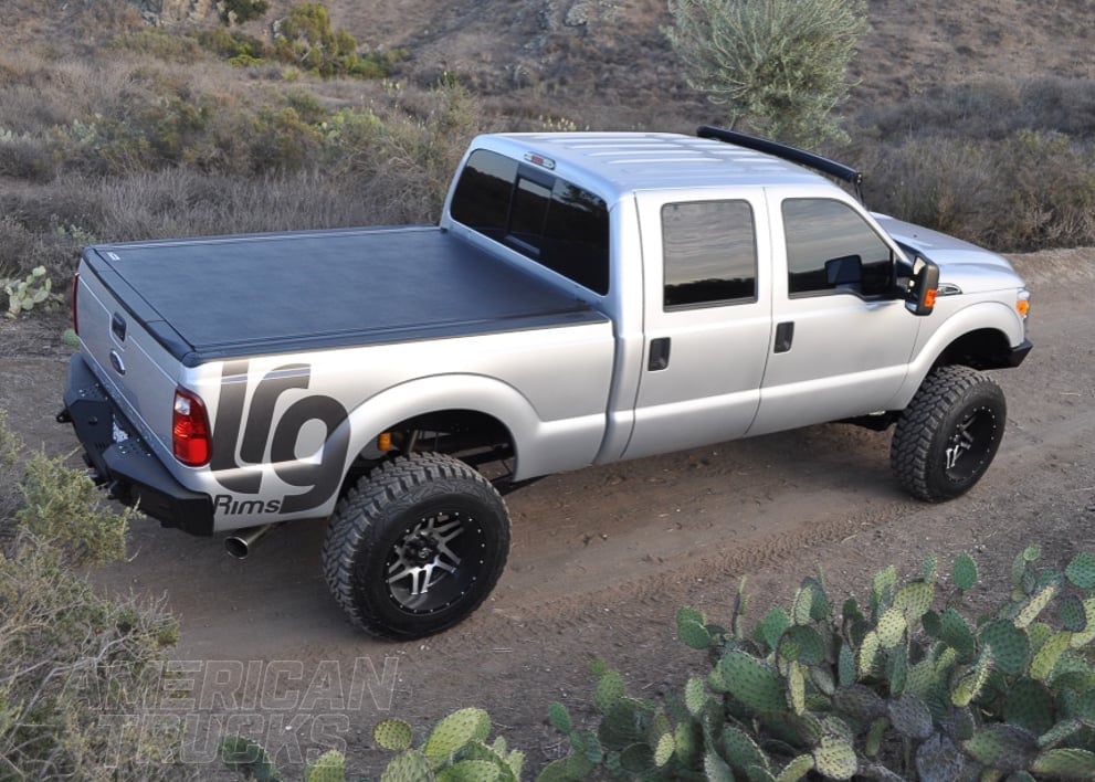 How to Choose a Bed Cover for Your F-250
