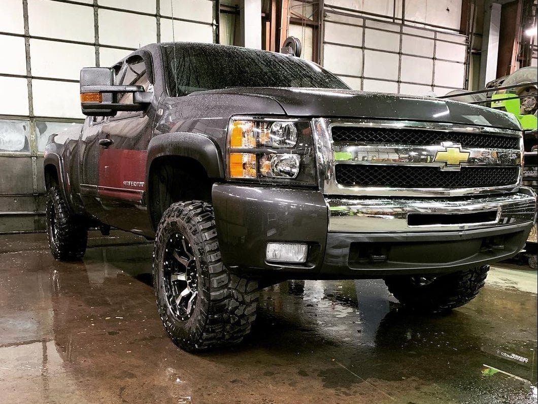 Lift Kits: How Adding Ground Clearance Makes Trucks More Capable Off-Road