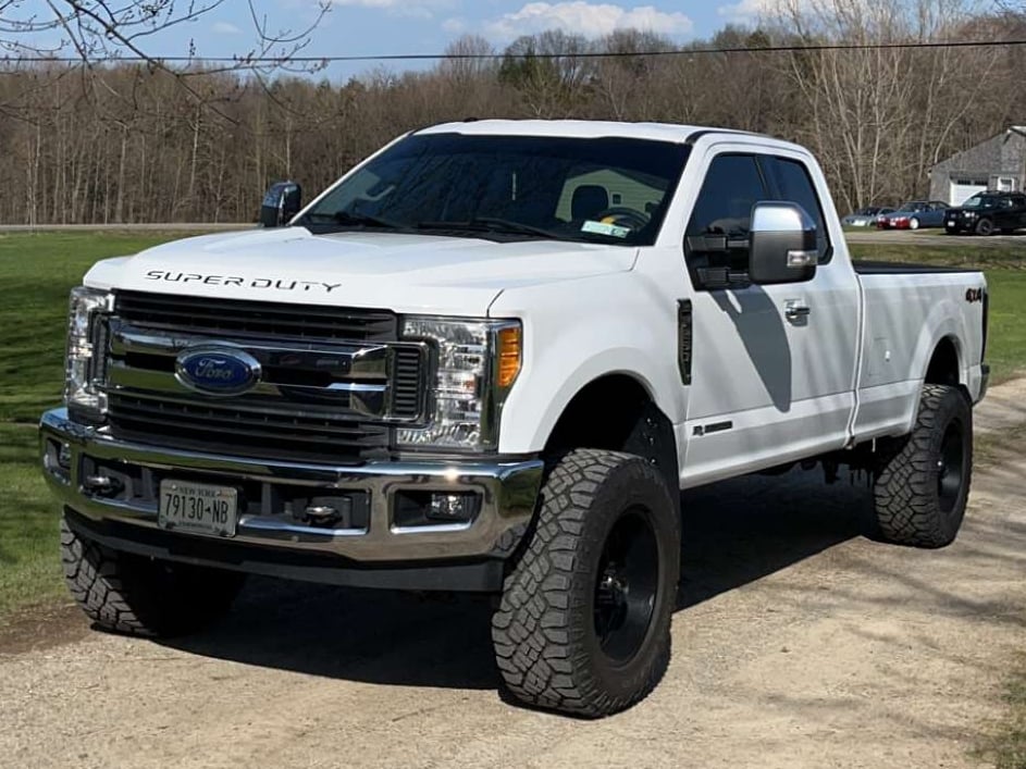 Elevating Your Ford F-250: Lift Heights and How to Do It