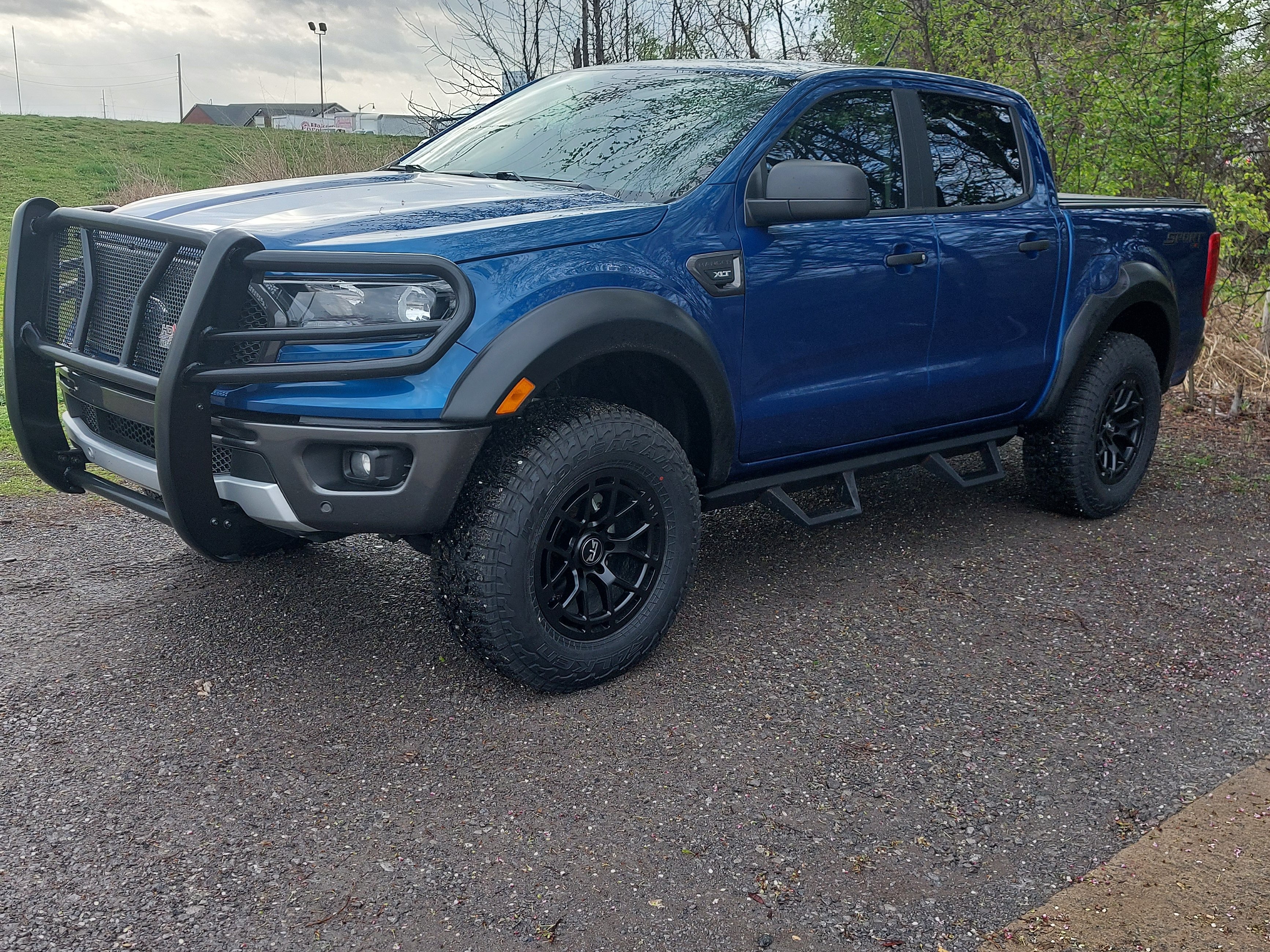 Focus More on Performance with Pedders Suspension Parts