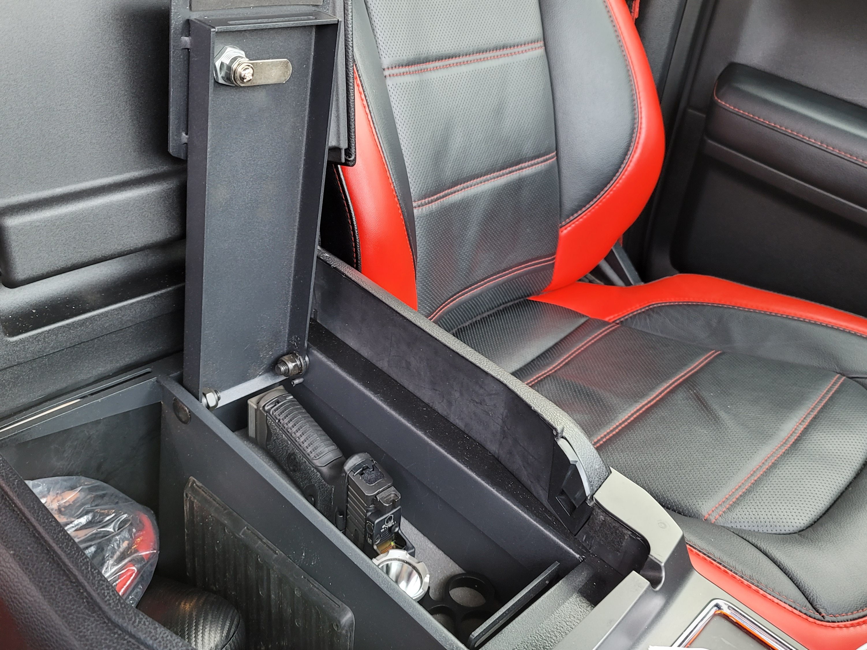 Understanding Ford F-150 Console Types & Fitment Guides