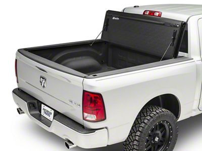 BAK Industries BAKFlip F1 Tri-Fold Tonneau Cover (09-18 RAM 1500)