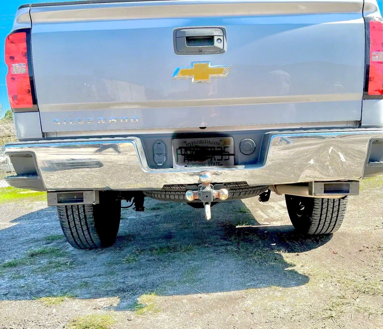 BMC Lights Silverado 1500 3Inch Hitch Bar Lighting Kit with Rigid 6Inch SRQ Pro Lights; Flood