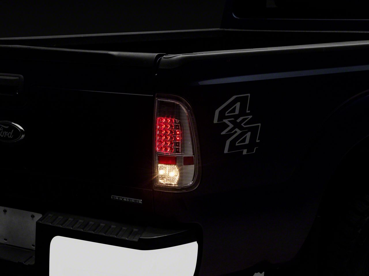 DEPO Tail Light Set For 1999-2007 Ford F-250 Super Duty – Driver & Passenger, Red Lens, Black Housing, Incandescent