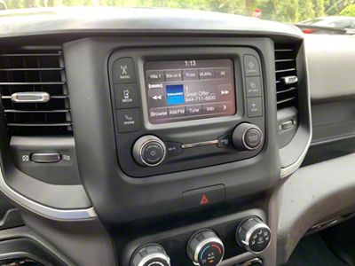 Infotainment UAA SiriusXM Radio Uconnect 3 with 5-Inch Display with Factory OEM Roof Mounted Antenna (19-24 RAM 1500)