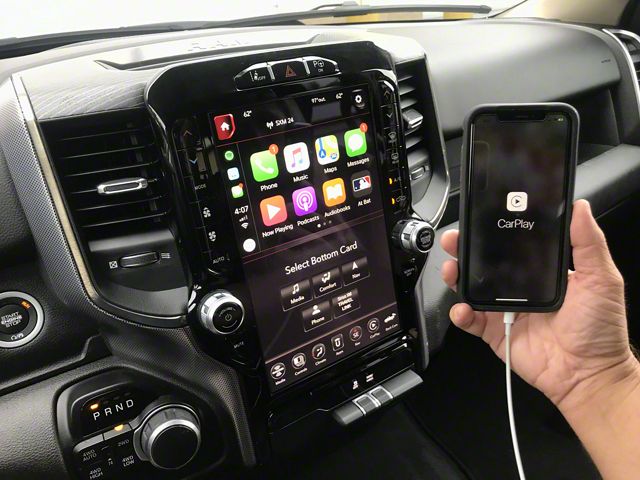 Infotainment UAX Uconnect 4C NAV with 12-Inch Touchscreen with Apple CarPlay, Android Auto and without SiriusXM Radio Upgrade (19-24 RAM 1500 Rebel)