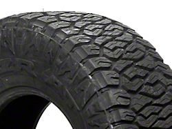 Maxxis Razr A/T Tire (33" - 285/70R17)