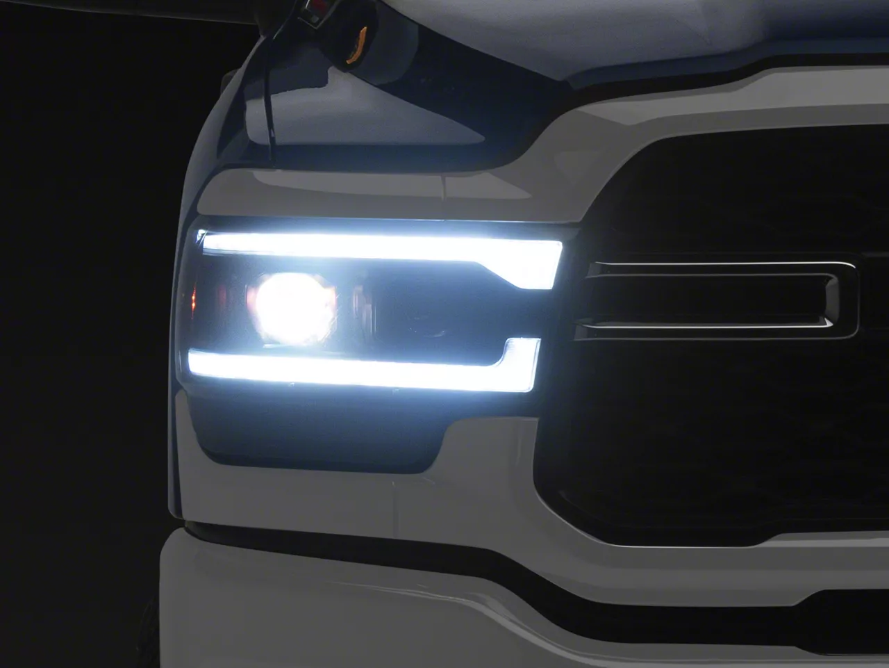 RAM 2500 Switchback Sequential LED Turn Signal Projector Headlights