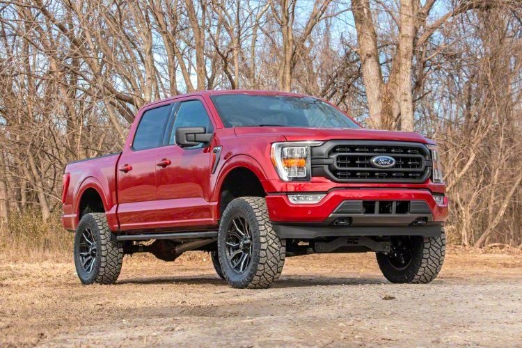 Rough Country F-150 6-Inch Suspension Lift Kit with Lifted Rough Country F-150 6-Inch Suspension Lift Kit with Lifted