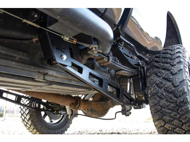 Rough Country Traction Bar Kit with 4.50 to 6-Inch Lift (11-16 4WD F-250 Super Duty)