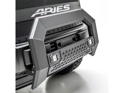 5.50-Inch AdvantEDGE Bull Bar with 2-Inch LED Cube Lights; Carbide Black (20-25 Sierra 3500 HD)