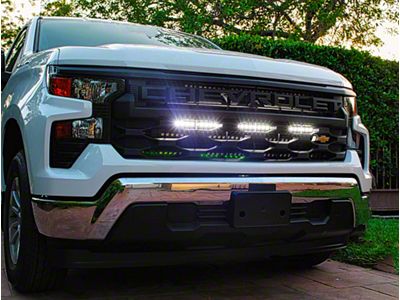 Single 40-Inch Amber LED Light Bar with Grille Mounting Brackets (22-25 Silverado 1500)