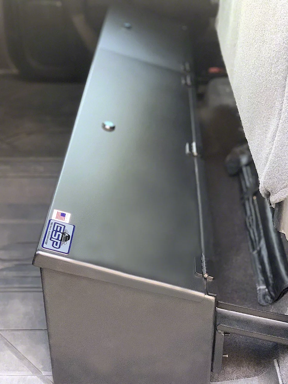 Silverado 3500 Lockable Rear Under Seat Storage (0719 Silverado 3500