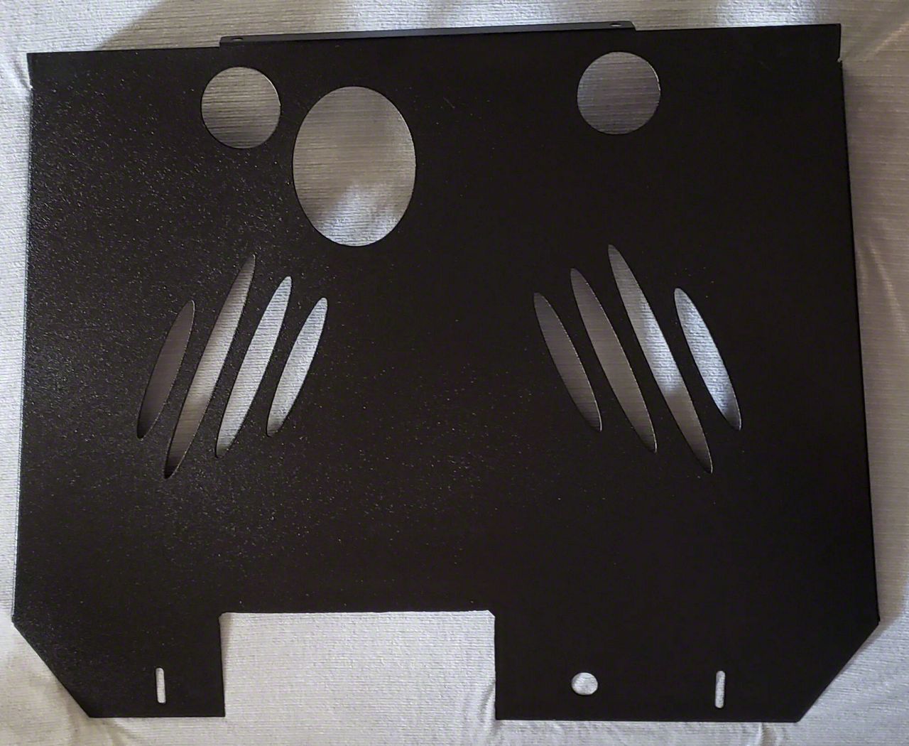 Skeerdy Cat RAM 1500 Catalytic Converter AntiTheft Device and Skid