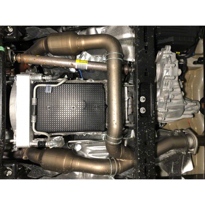 022uf/200v - 715P 