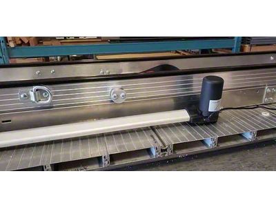 TruckBoss USA Bed Deck System PushBack System for FlexxLoader