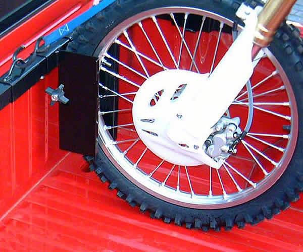 US Rack Silverado 1500 Motorcycle Grip Truck Rack; 3 Wheel Chocks