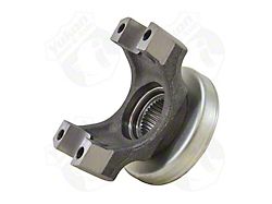 Yukon Gear Universal Joint; Rear; GM 9.5 and 9.76-Inch; 12-Bolt; Pinion Yoke; 32-Spline; Strap Style; For 1355 U Joint Size; 1.188-Inch Cap Diameter; 3.622-Inch Span (14-17 Silverado 1500)